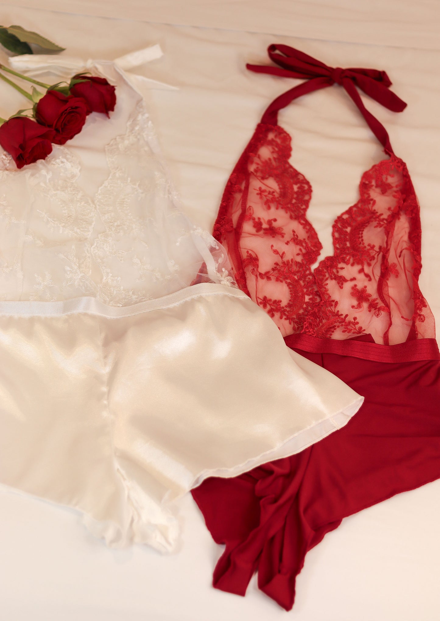 MELANIA LACE JUMPSUIT